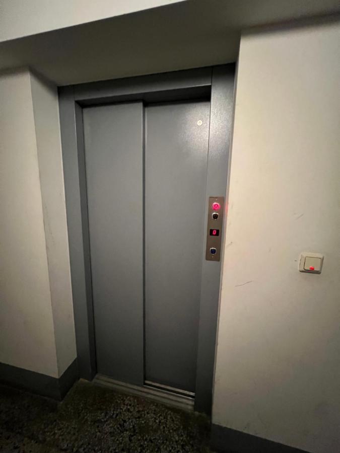 Apartment Near Metro & Netflix Vídeň Exteriér fotografie
